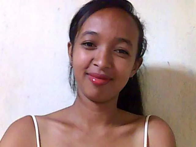 Live sex webcam photo for Juliahh #278145231