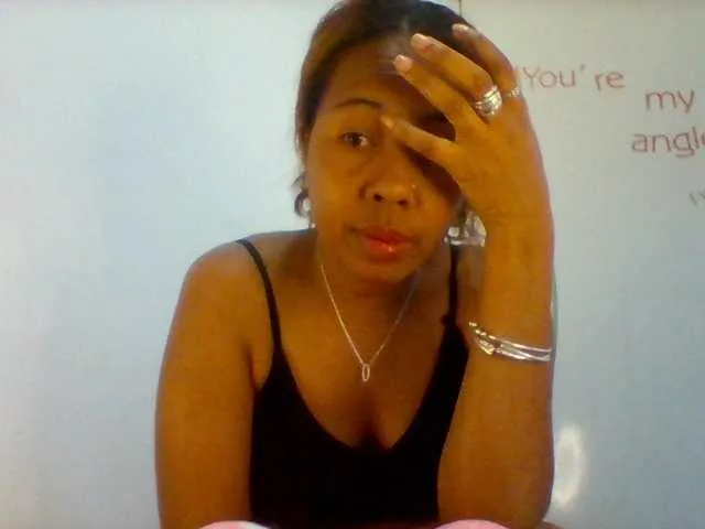 Live sex webcam photo for Juliahh #290017922