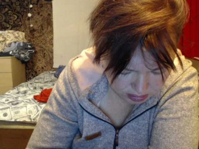 Live sex webcam photo for Juliamad #290150656