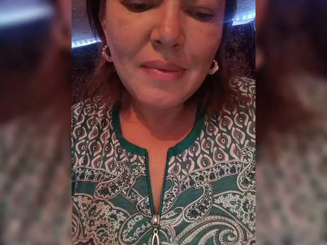 Live sex webcam photo for Juliamad #292040252