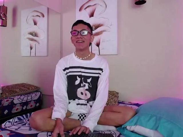 Live sex webcam photo for JulianRose- #273764314