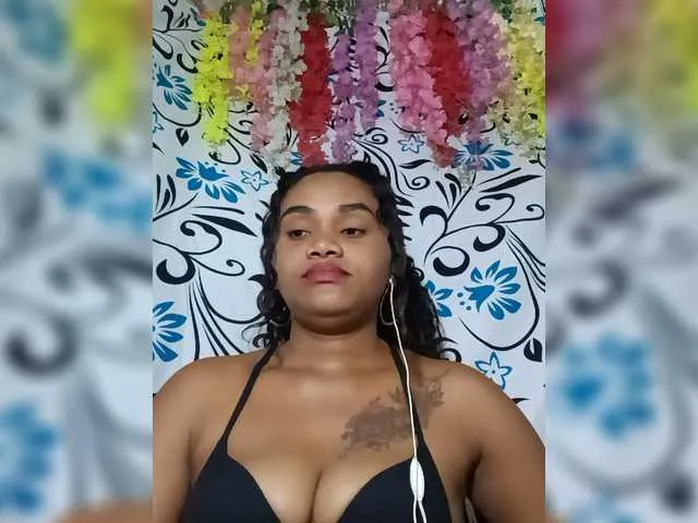 Live sex webcam photo for Julianna-1 #294143903