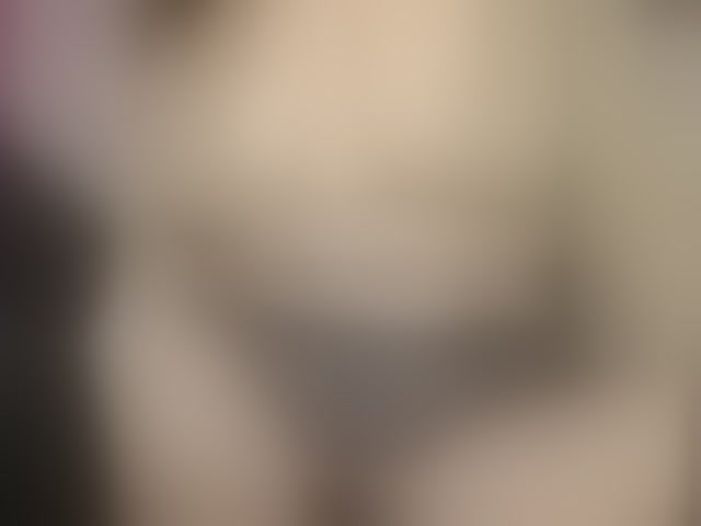 Live sex webcam photo for Julibd27 #293972631