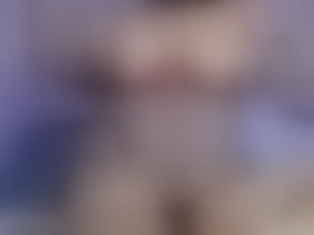 Live sex webcam photo for Julibd27 #294145764