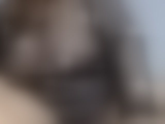 Live sex webcam photo for Julibd27 #294160245