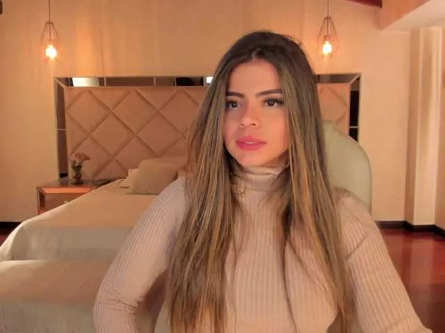 Live sex webcam photo for JulieBelle #287988007