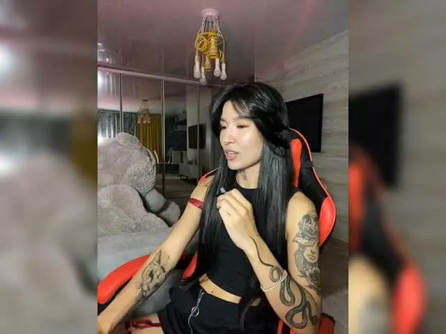 Live sex webcam photo for JulieTurner #289517989