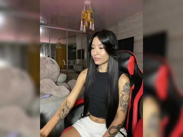 Live sex webcam photo for JulieTurner #289864699