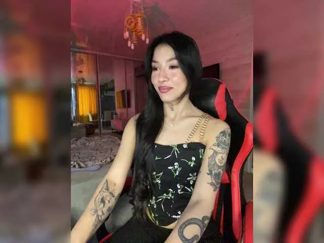 Live sex webcam photo for JulieTurner #290554269