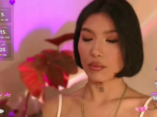 Live sex webcam photo for JulieTurner #291759481