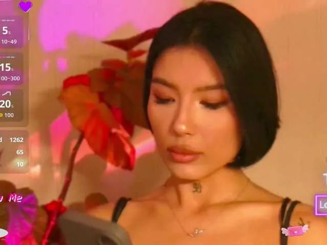 Live sex webcam photo for JulieTurner #291784243