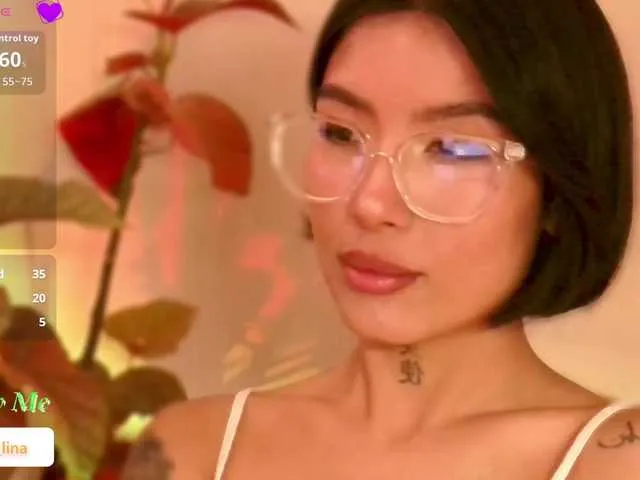 Live sex webcam photo for JulieTurner #291919723