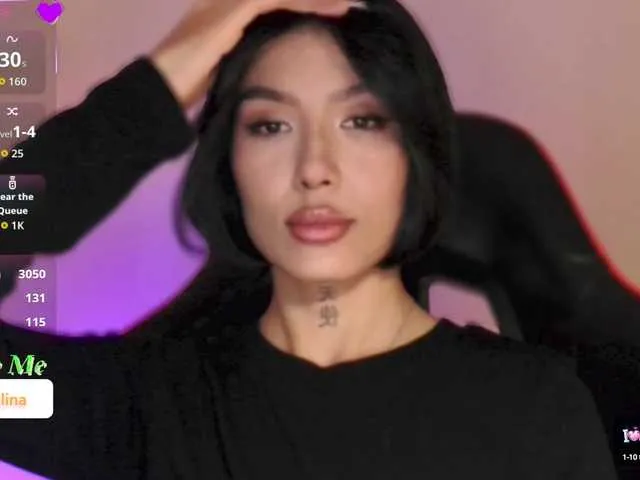 Live sex webcam photo for JulieTurner #292027349