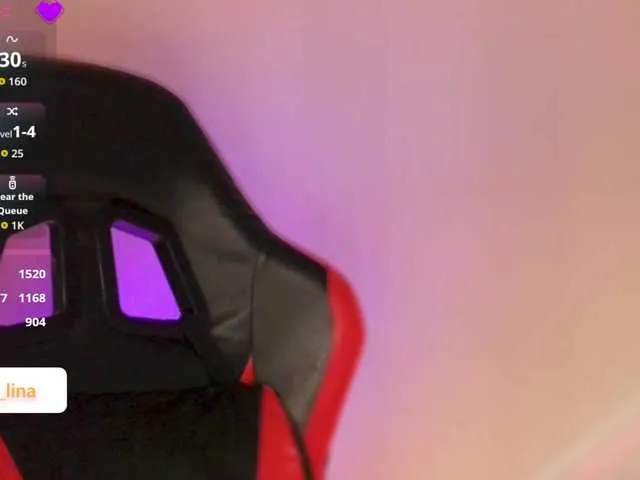 Live sex webcam photo for JulieTurner #292069645