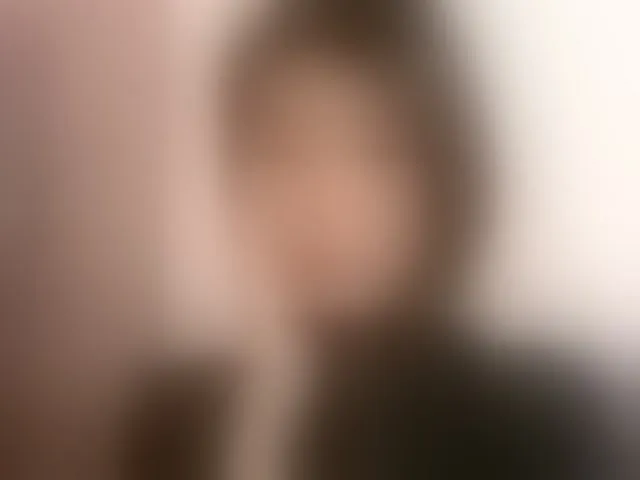 Live sex webcam photo for JulieTurner #293385076