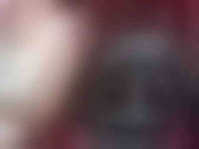 Live sex webcam photo for JulieTurner #293747427