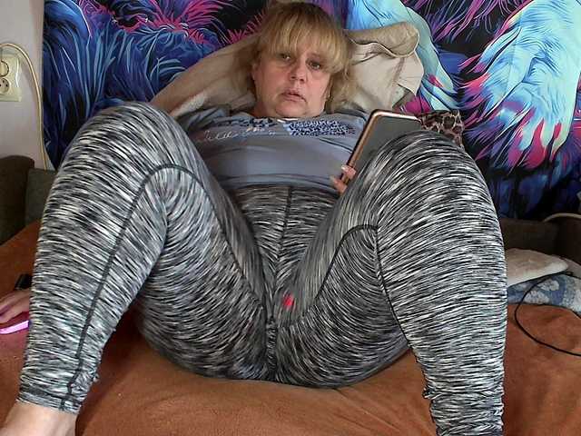 Live sex webcam photo for Juliet-A #292102308