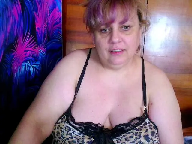 Live sex webcam photo for Juliet-A #292685321