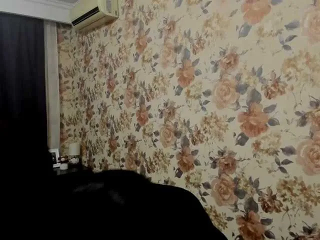 Live sex webcam photo for JulietMonli #291212565