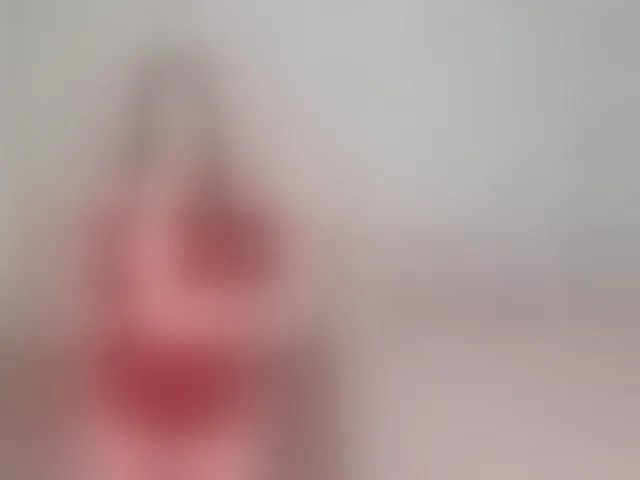 Live sex webcam photo for JulietMonli #293332194
