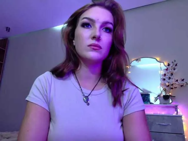 Live sex webcam photo for JulietaLean #276651894