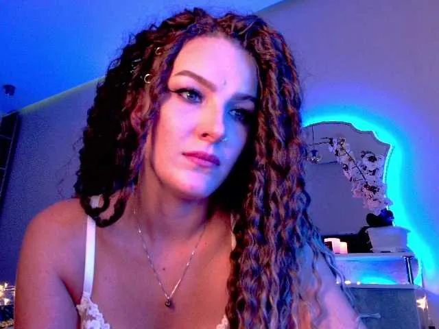 Live sex webcam photo for JulietaLean #276759353