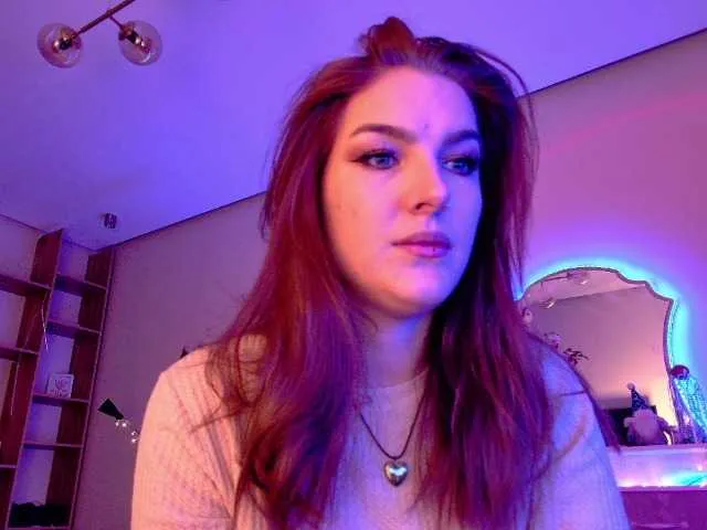 Live sex webcam photo for JulietaLean #277130318