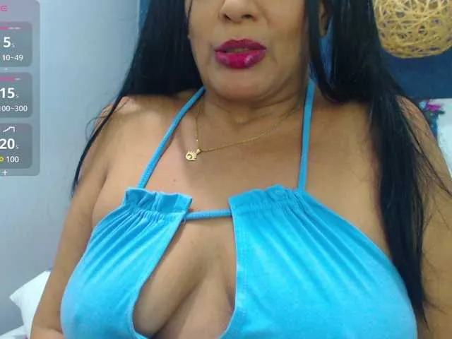 Live sex webcam photo for JulietaMilf #290566013