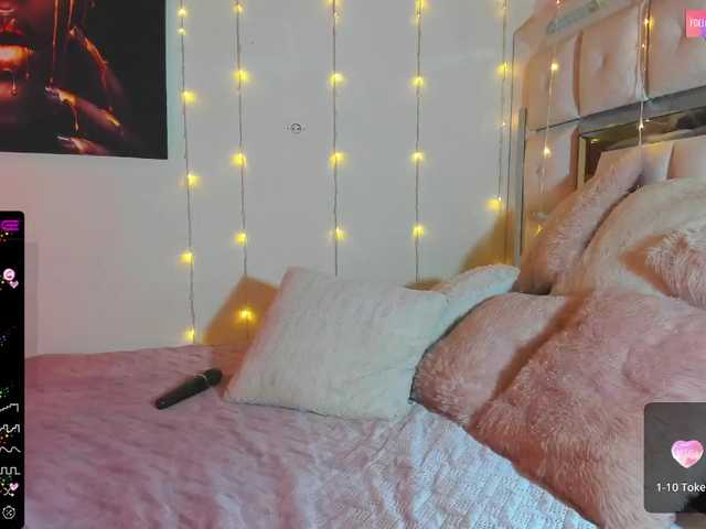 Live sex webcam photo for Julieth-Rossi #276584190