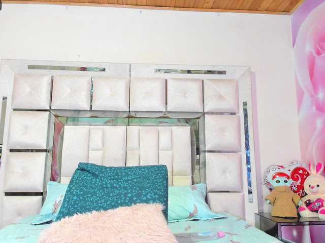 Live sex webcam photo for Julieth-Rossi #277506938