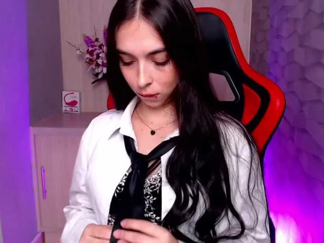 Live sex webcam photo for JuliethPrada #274617475