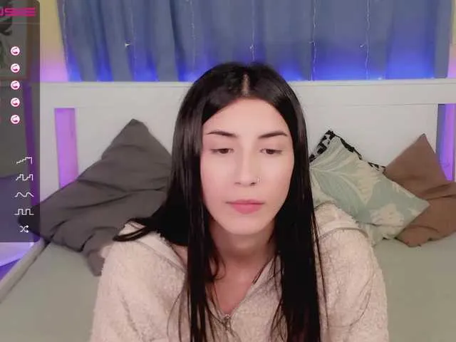 Live sex webcam photo for JuliettaVarum #273446472