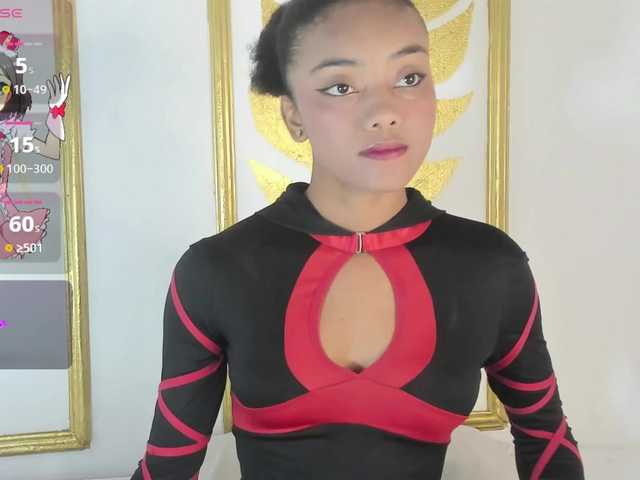 Live sex webcam photo for Juliette-1 #292042952