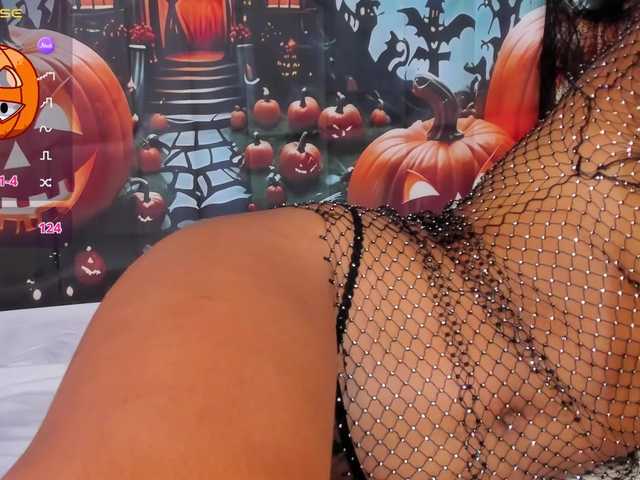 Live sex webcam photo for Juliette-1 #292170965