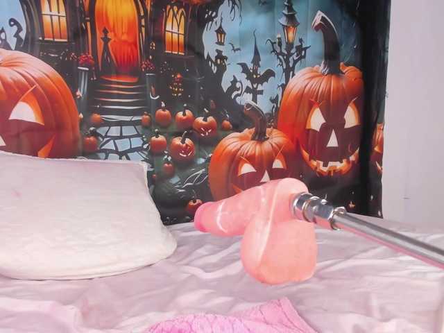 Live sex webcam photo for Juliette-1 #292185146