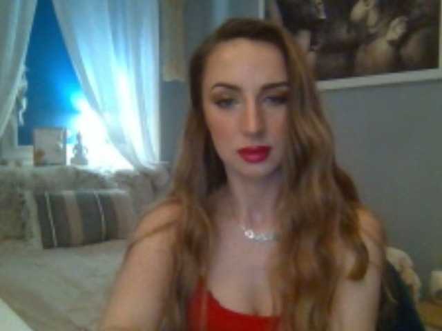 Live sex webcam photo for JulietteGlow #277684853