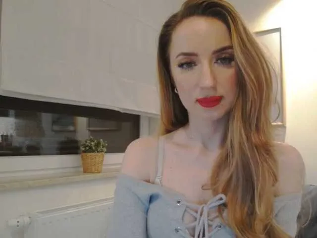 Live sex webcam photo for JulietteGlow #290450000