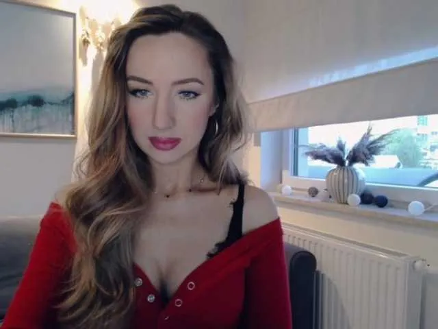 Live sex webcam photo for JulietteGlow #290972148