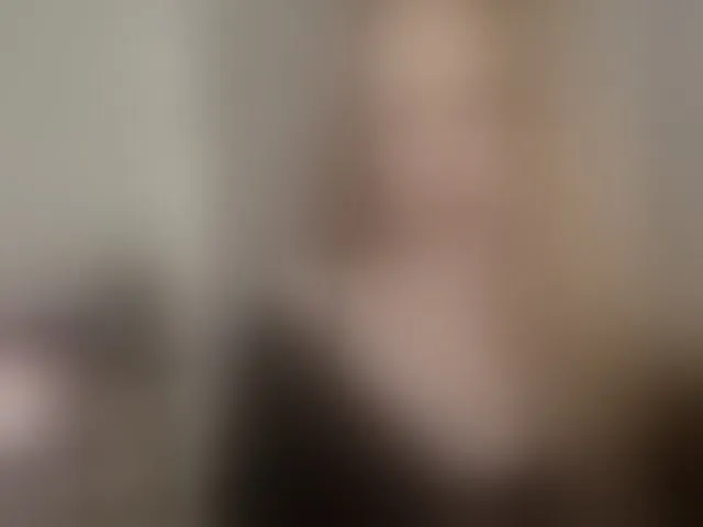 Live sex webcam photo for JulietteGlow #292627851