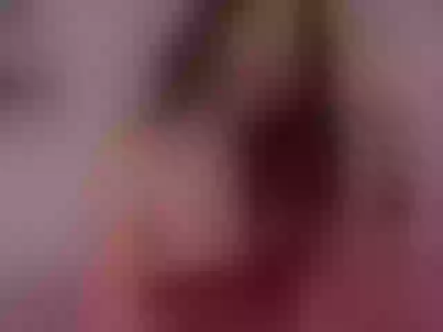 Live sex webcam photo for JuliietaMars #290613856