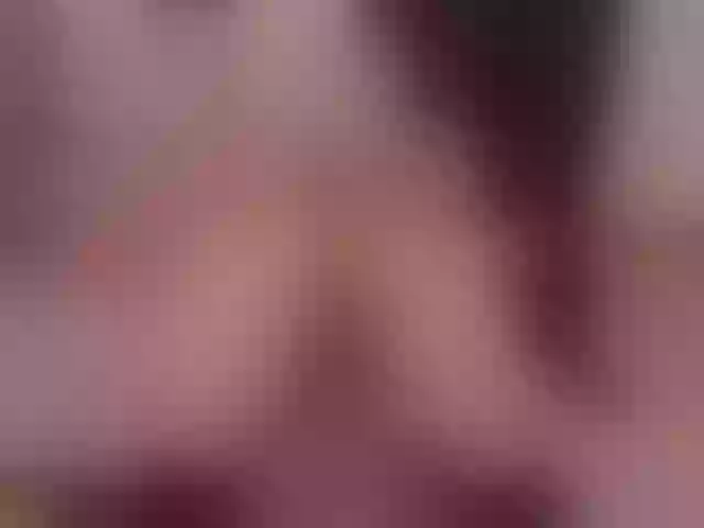 Live sex webcam photo for JuliietaMars #290736916