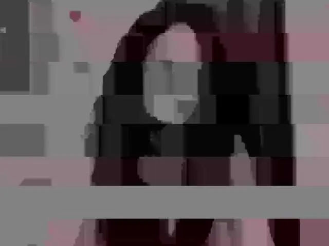Live sex webcam photo for JuliietaMars #290751595