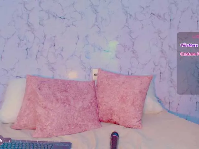 Live sex webcam photo for Julirodriguez #292322846