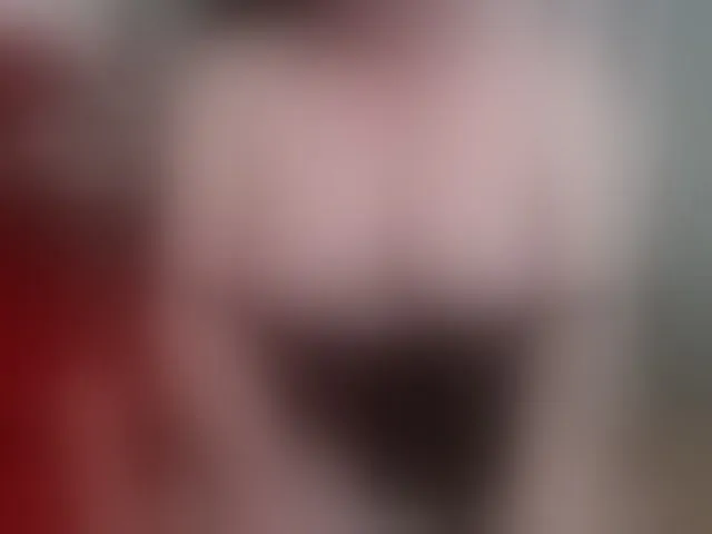 Live sex webcam photo for JullieMilf #293156501