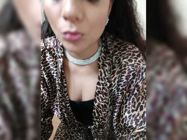 Live sex webcam photo for JulyDancerr #273304422