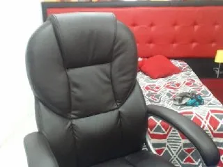 Live sex webcam photo for JulySophia #147785587