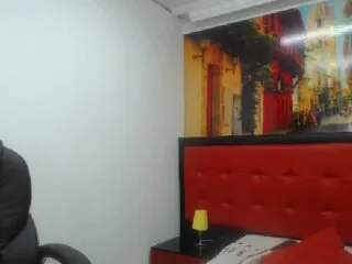 Live sex webcam photo for JulySophia #153196517