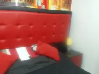 Live sex webcam photo for JulySophia #153855077
