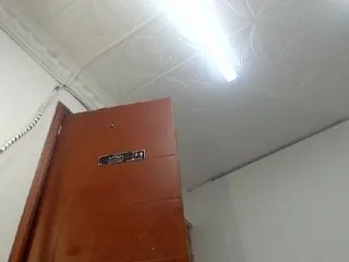 Live sex webcam photo for JulySophia #169229664