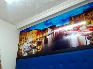 Live sex webcam photo for JulySophia #172524695